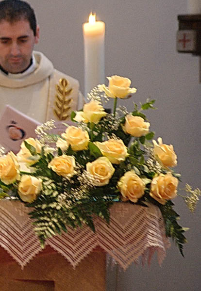 DSC_1004RosenAltar